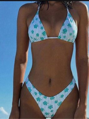 New Never worn blue and white striped Bikini with green island flower design